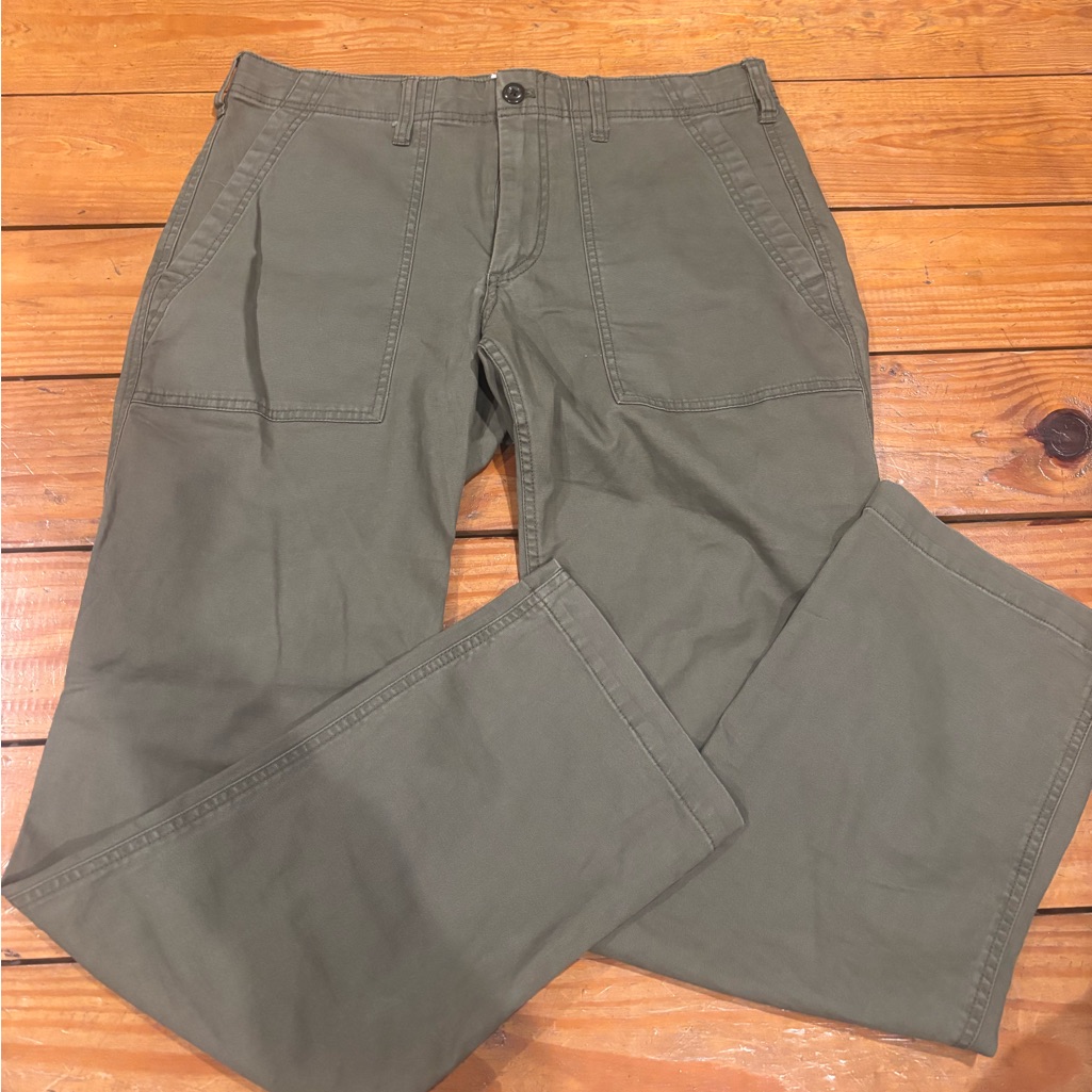 755Gap Green Pants